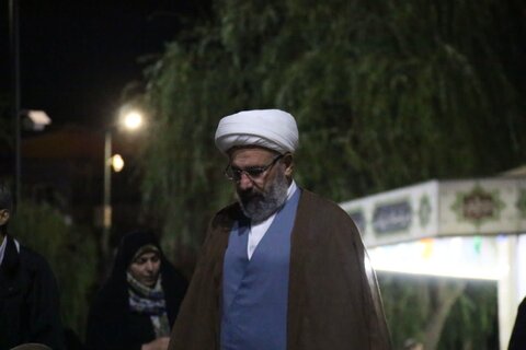 تصاویر/حضور طلاب مدرسه علمیه امام خمینی (ره)خمین در چایخانه امام رضا (ع)