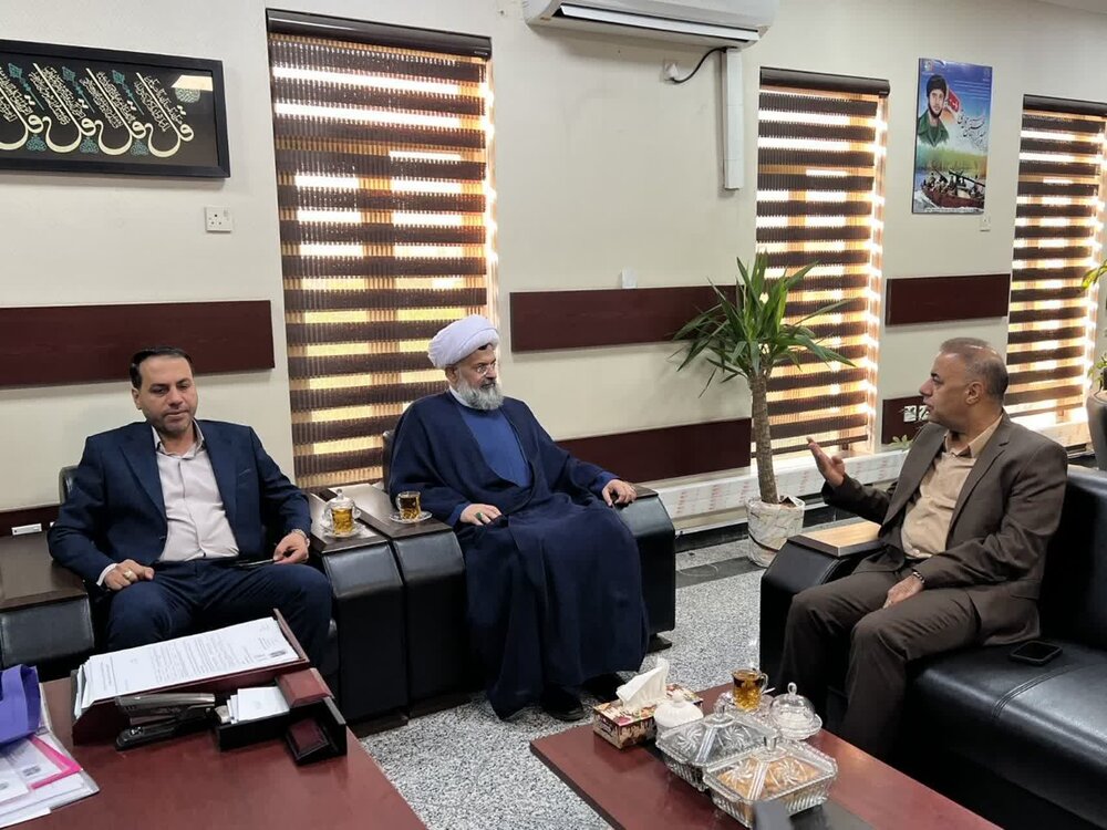 دیدار امام جمعه خورموج با مدیرکل راهداری استان بوشهر+ تصاویر