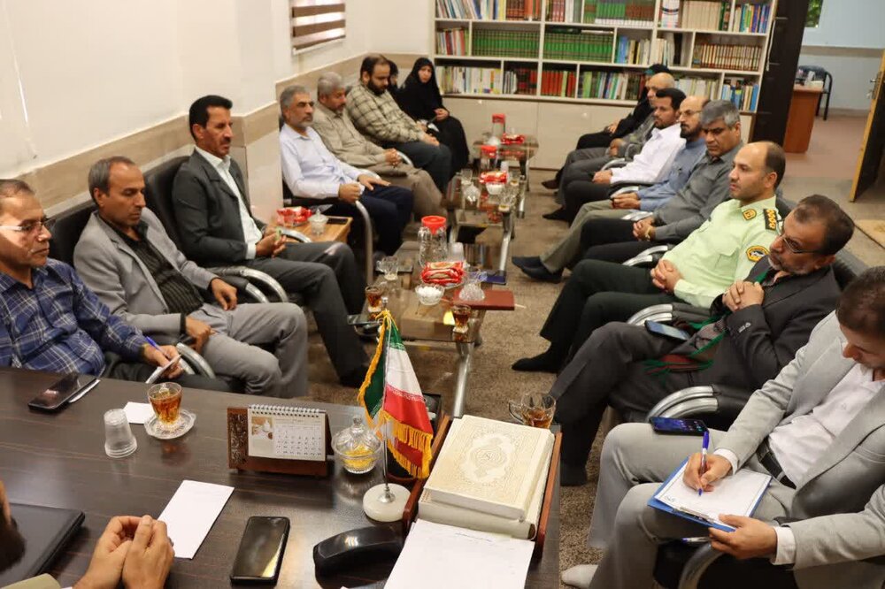 راهپیمایی ۱۳ آبان باشکوه برگزار شود