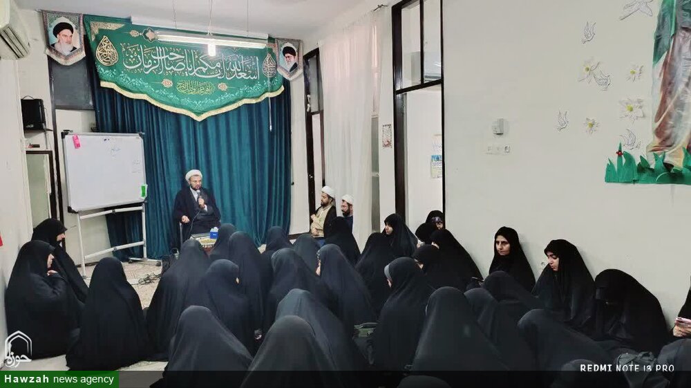 برگزاری کارگاه «مهارت‌های زندگی» ویژه طلاب مدرسه علمیه خواهران فاطمیه کارون