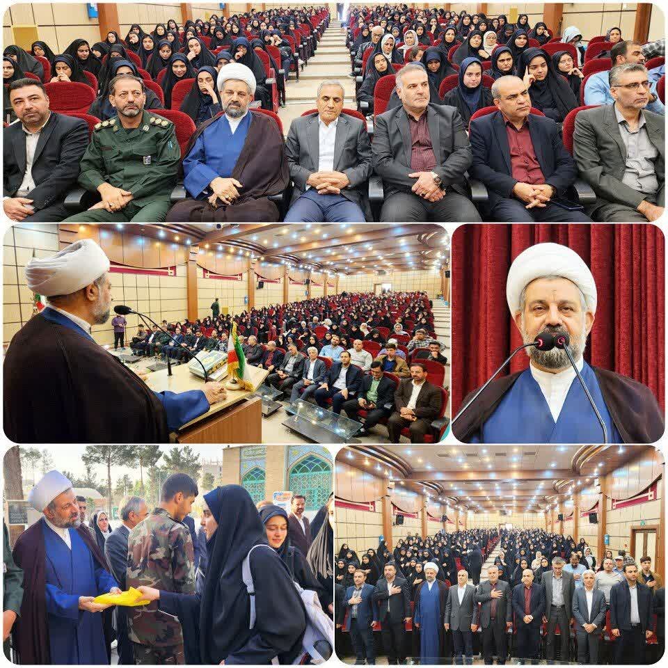 تداوم راه شهدا، ضامن عزت و اقتدار ایران اسلامی است