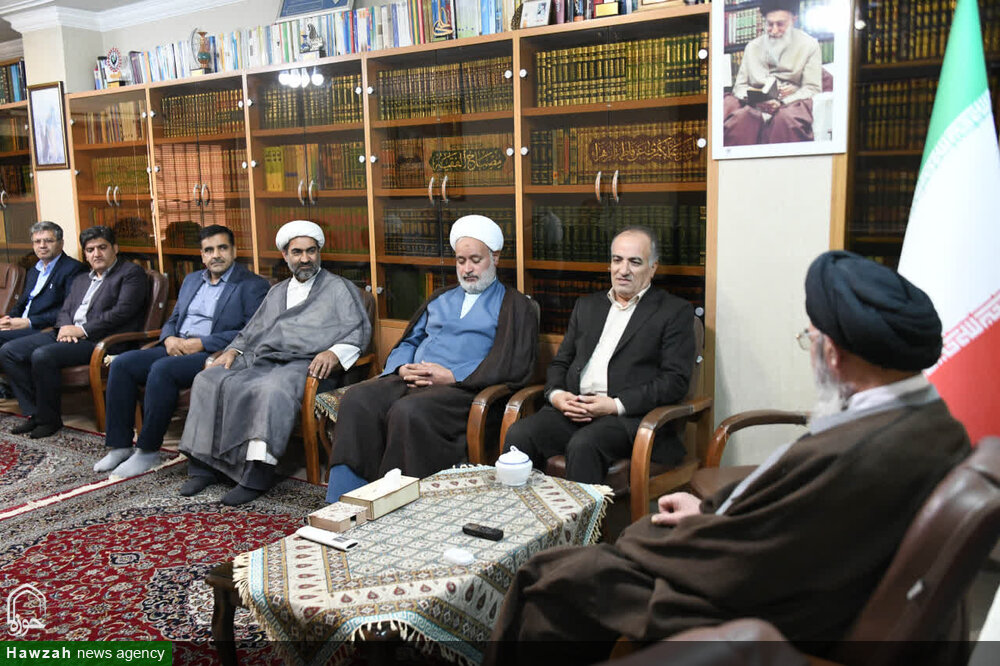 ایفای نقش  معلمان در هدایت جامعه به سوی تمدن‌سازی اسلامی