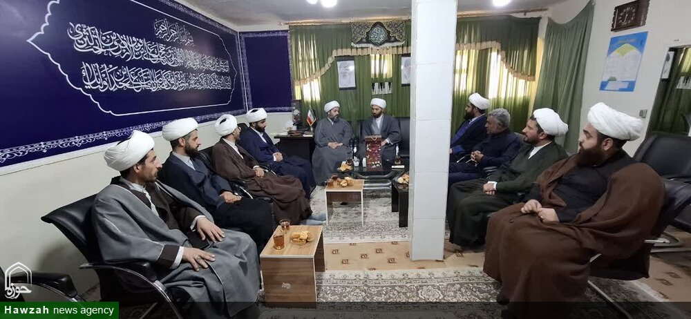 دیدار مدیر مدرسه علمیه امام رضا(ع) اندیکا با امام جمعه جدید شهرستان