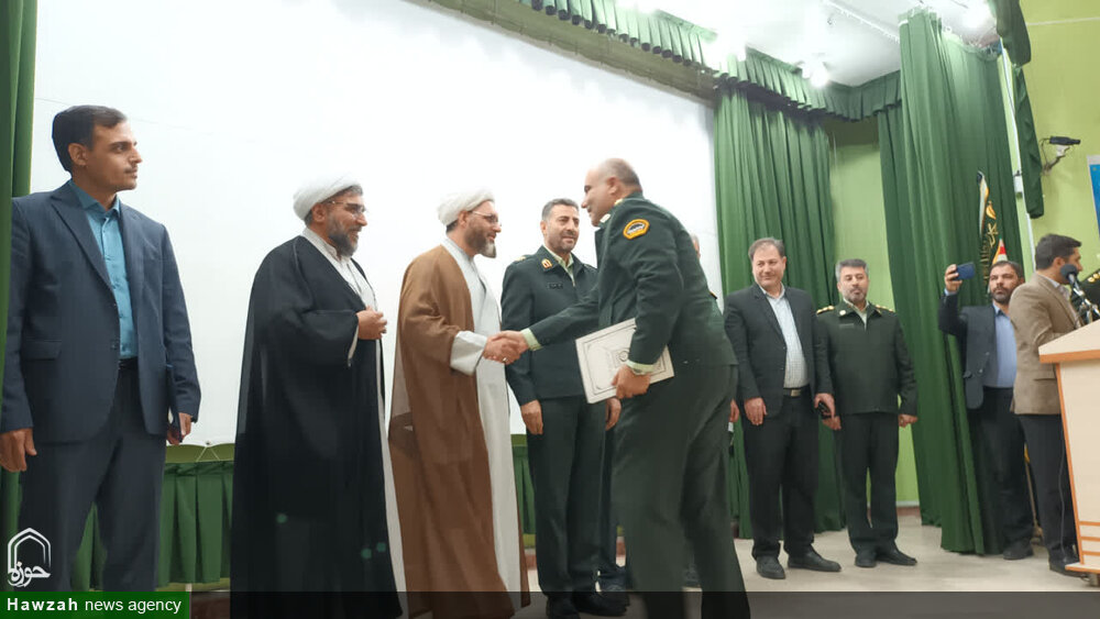 اقتدار و مهربانی، دو شاخصه اصلی نیروی انتظامی است