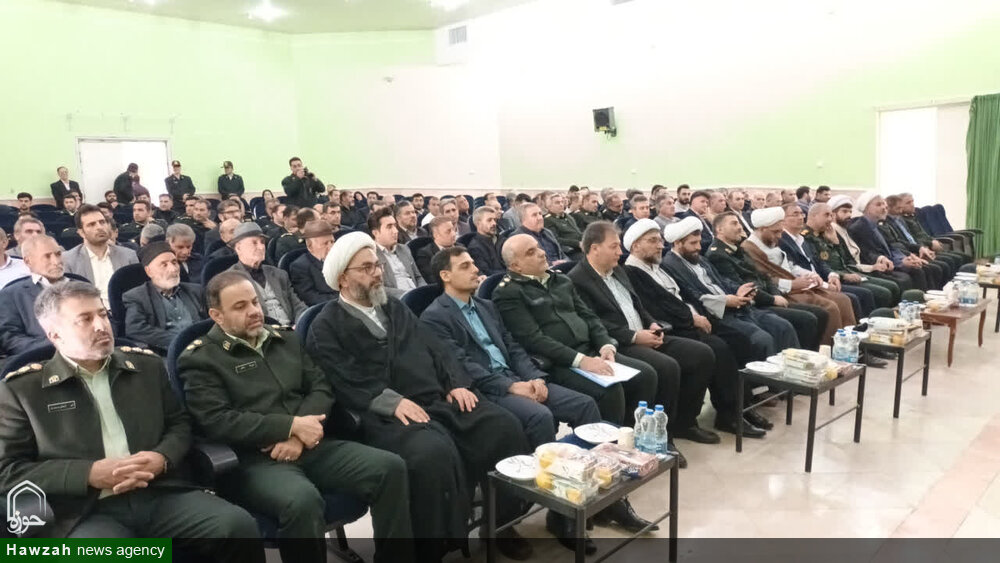 اقتدار و مهربانی، دو شاخصه اصلی نیروی انتظامی است