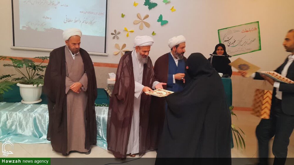 اسماعیلی مدیر جدید حوزه علمیه خواهران مراغه شد+عکس