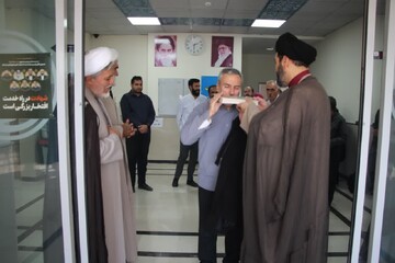 تصاویر/ اعزام کاروان زیارتی خانواده طلاب و روحانیون آذربایجان غربی به عتبات عالیات