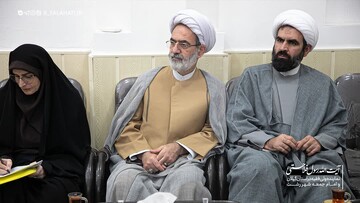 جلسه برنامه‌ریزی ویژه بزرگداشت یوم الله۱۳  آبان در گیلان برگزار شد