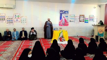 آیین طرح «ماه دخت» در در دبیرستان دخترانه شهرستان شوش+ عکس