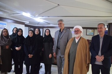 تصاویر/ دیدار امام جمعه شاهرود با پرسنل و پرستاران بیمارستان امام حسین(ع) شاهرود