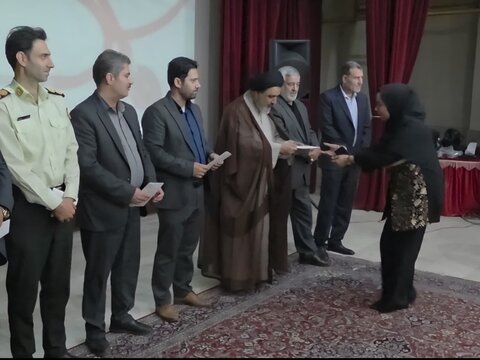 تصاویر/ مراسم جشن ولادت حضرت زینب (س) و روز پرستار در ماکو