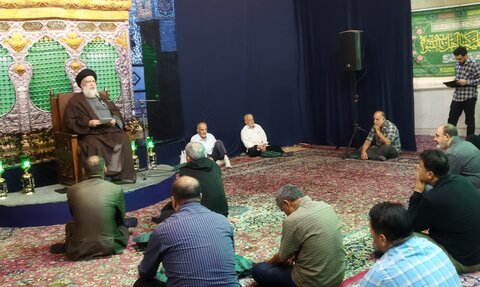 تصاویر/ جشن میلاد حضرت زینب(س) در حسینیه آیت الله حق شناس