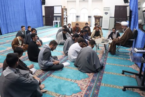 تصاویر/ جلسات مشاوره طلاب مدرسه علمیه امام خامنه ای ارومیه