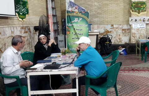 تصاویر/ میز خدمت «مسجد تراز اسلامی» در مسجد هدایت