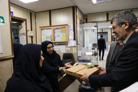 تصاویر/ تقدیر از پرستاران بیمارستان دولتی افشار یزد