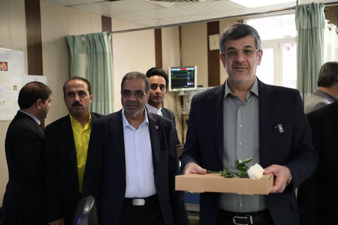 تصاویر/ تقدیر از پرستاران بیمارستان دولتی افشار یزد