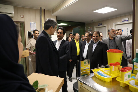 تصاویر/ تقدیر از پرستاران بیمارستان دولتی افشار یزد