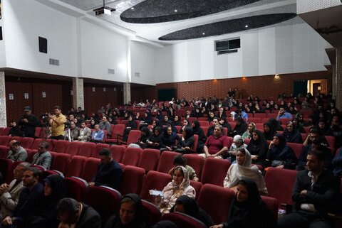 تصاویر/جشن ولادت حضرت زینب(س)و مراسم بزرگداشت روز پرستار در خرم آباد