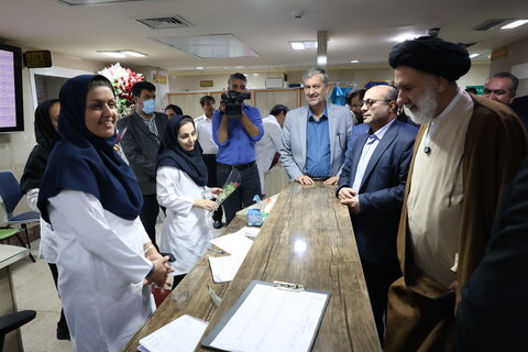 تصاویر/ دیدار امام جمعه شهرکرد با پرستاران