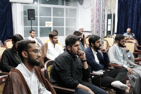 تصاویر/ برگزاری نشست‌ «ملای مجاهد» در مدرسه علمیه حقانی قم