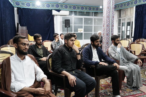 تصاویر/ برگزاری نشست‌ «ملای مجاهد» در مدرسه علمیه حقانی قم
