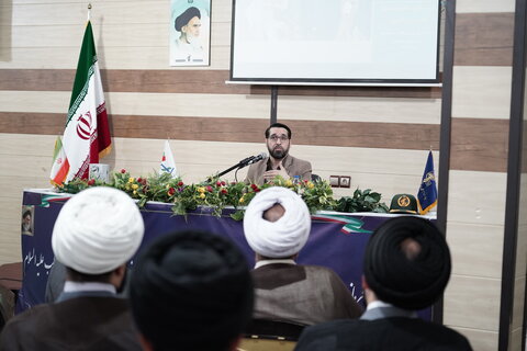 تصاویر/ نشست بصیرتی فرماندهان بسیج مدارس حوزه علمیه قم