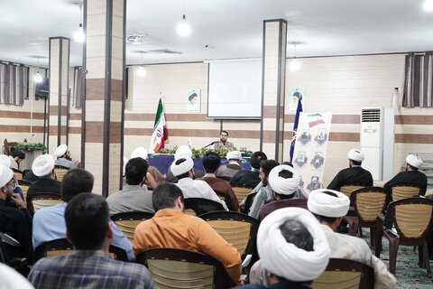 تصاویر/ نشست بصیرتی فرماندهان بسیج مدارس حوزه علمیه قم