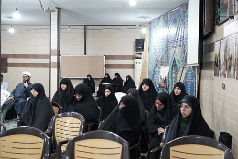 تصاویر/ نشست بصیرتی فرماندهان بسیج مدارس حوزه علمیه قم