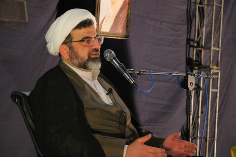 تصاویر/جشن میلاد حضرت زینب (س)و گردهمایی خانواده طلاب مدرسه امام خمینی (ره) اهواز