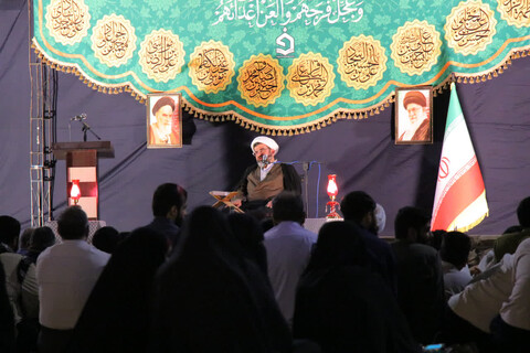 تصاویر/جشن میلاد حضرت زینب (س)و گردهمایی خانواده طلاب مدرسه امام خمینی (ره) اهواز