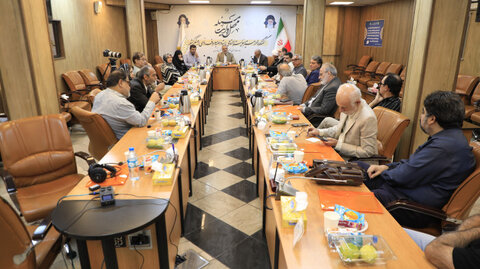 تصاویر/ نشست هم‌اندیشی ستاد امر به معروف و نهی از منکر با جمعی از هنرمندان