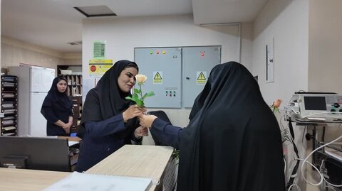 تصاویر/ تقدیر فرمانده سپاه الغدیر یزد از پرستاران