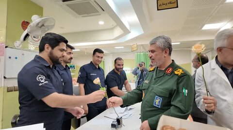 تصاویر/ تقدیر فرمانده سپاه الغدیر یزد از پرستاران