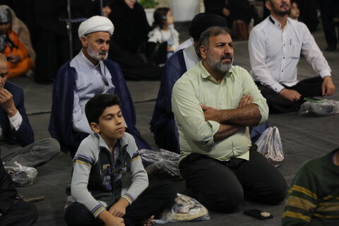 تصاویر / جشن ولادت حضرت زینب (س) و بزرگداشت آیت الله دهکردی در حرم زینیبه اصفهان