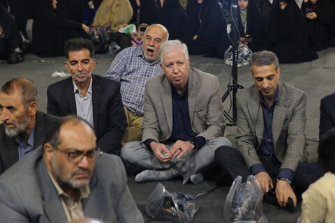 تصاویر / جشن ولادت حضرت زینب (س) و بزرگداشت آیت الله دهکردی در حرم زینیبه اصفهان