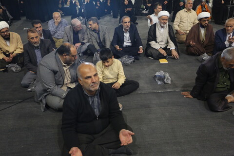 تصاویر / جشن ولادت حضرت زینب (س) و بزرگداشت آیت الله دهکردی در حرم زینیبه اصفهان