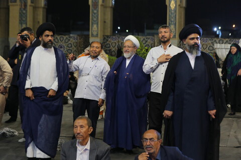 تصاویر / جشن ولادت حضرت زینب (س) و بزرگداشت آیت الله دهکردی در حرم زینیبه اصفهان