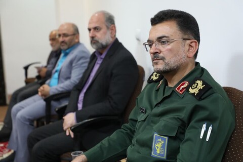 تصاویر/ جلسه هیئت امنای ستاد بازسازی عتبات عالیات استان با نماینده ولی‌فقیه در استان سمنان