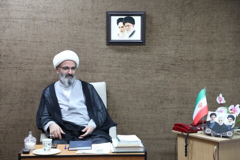 تصاویر/ جلسه هیئت امنای ستاد بازسازی عتبات عالیات استان با نماینده ولی‌فقیه در استان سمنان