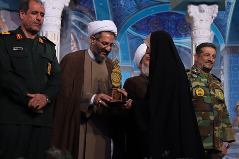 تصاویر/اختتامیه چهل و هشتمین دوره مسابقات قرآن کریم در سنندج