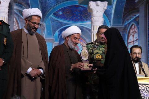 تصاویر/اختتامیه چهل و هشتمین دوره مسابقات قرآن کریم در سنندج