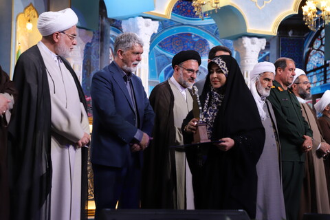 تصاویر/اختتامیه چهل و هشتمین دوره مسابقات قرآن کریم در سنندج