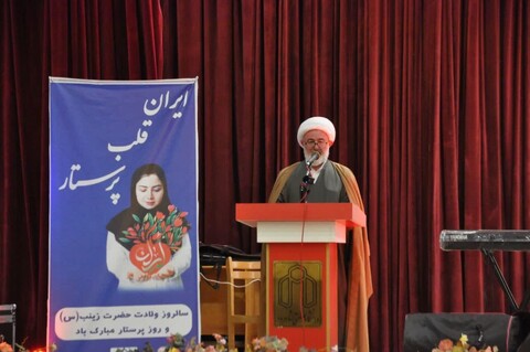 تصاویر/ مراسم تجلیل از پرستاران دانشگاه علوم‌ پزشکی شهرستان شاهرود