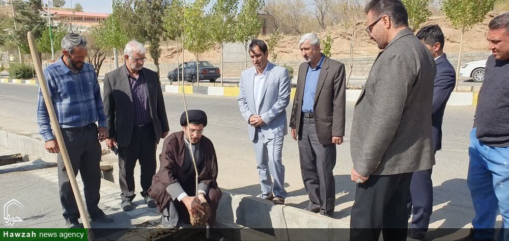 تصاویر / بازدید امام جمعه تویسرکان از پروژه‌های عمرانی شهرستان
