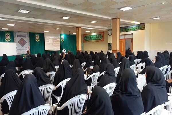 کارگاه "شیوههای دعوت به نماز با محوریت خانواده" در مشگینشهر برگزار شد+ عکس
