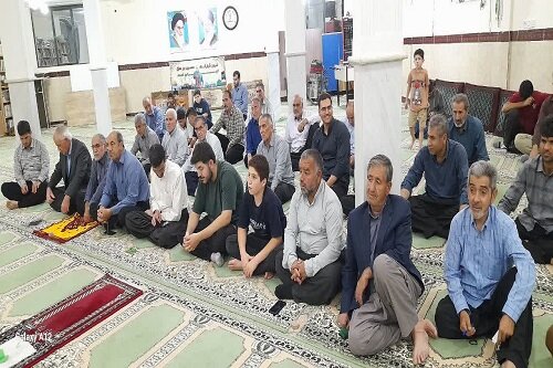 بازگشت به ارزش‌های زینبی(س)، راه عبور از فتنه‌ها و رسیدن به تعالی است+ عکس