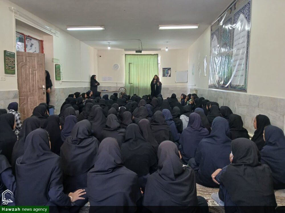 کارگاه‌های مشاوره، پل ارتباطی با نسل آینده‌ساز است+ عکس