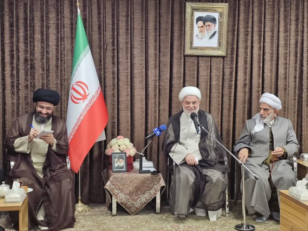 تأکید نماینده ولی‌فقیه در کردستان بر نهادینه‌سازی فرهنگ قرآنی در مدارس و دانشگاه‌ها