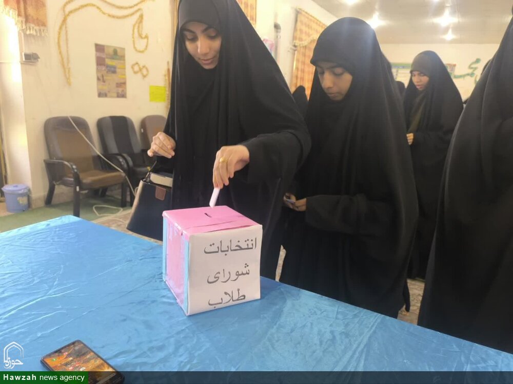 تشکیل شورای طلاب در ۲۰ مدرسه علمیه استان خوزستان