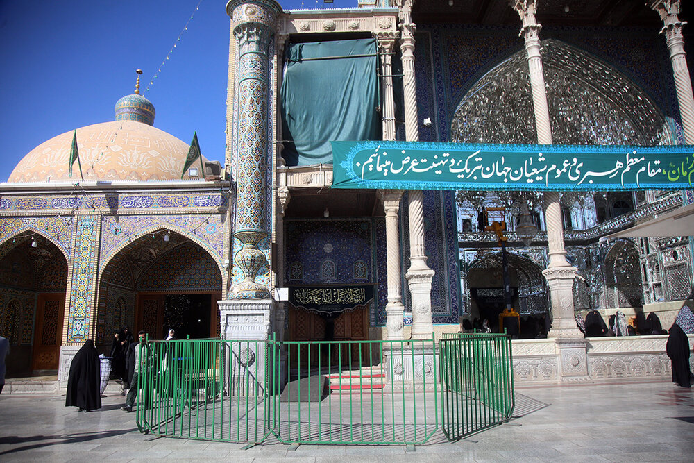 پایان مرمت فوق‌تخصصی ایوان آیینه حرم مطهر بانوی کرامت